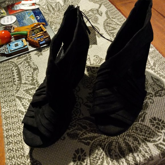 Black Suede Wedges - Picture 3 of 5